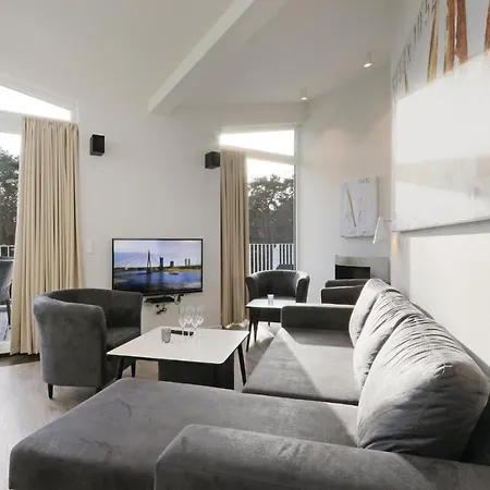 Duenenvilla 10, Whg 5 *